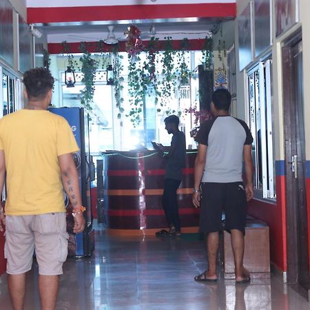 Punjabi Dhaba Lodge & Restaurant 拉明德 外观 照片