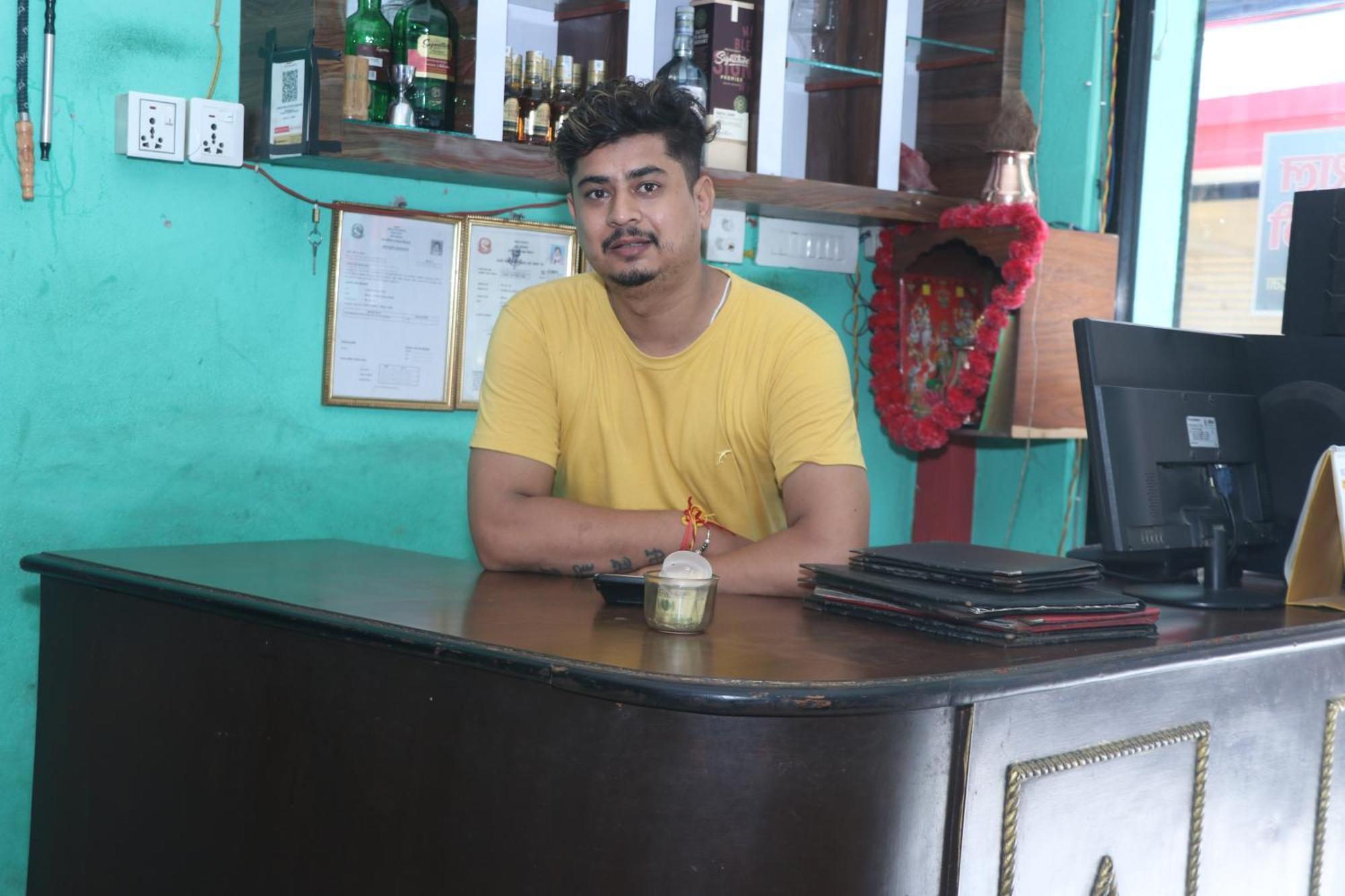 Punjabi Dhaba Lodge & Restaurant 拉明德 外观 照片